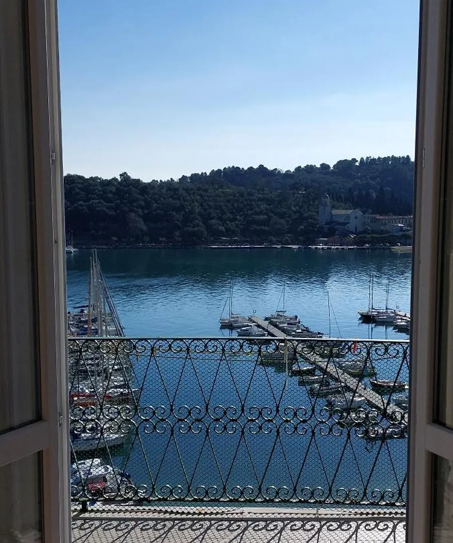 ポルトヴェーネレ La Terrazza Sulla Baia Di Le Grazieヴィラ 0*,  イタリア